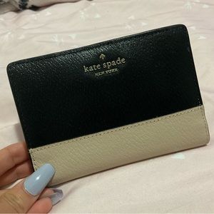 Kate spade bifold wallet